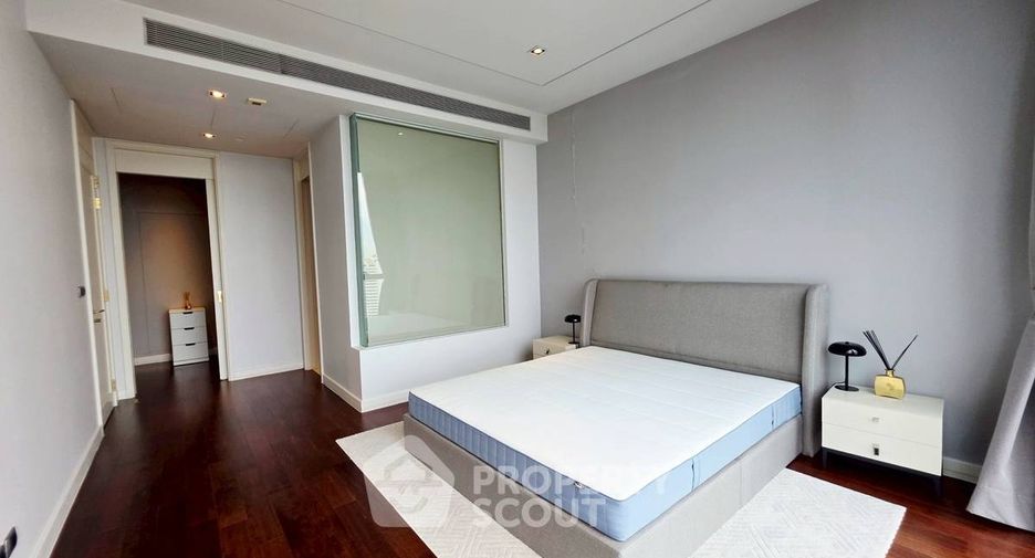 For sale 2 ベッドルーム condo in Khlong Toei, Bangkok