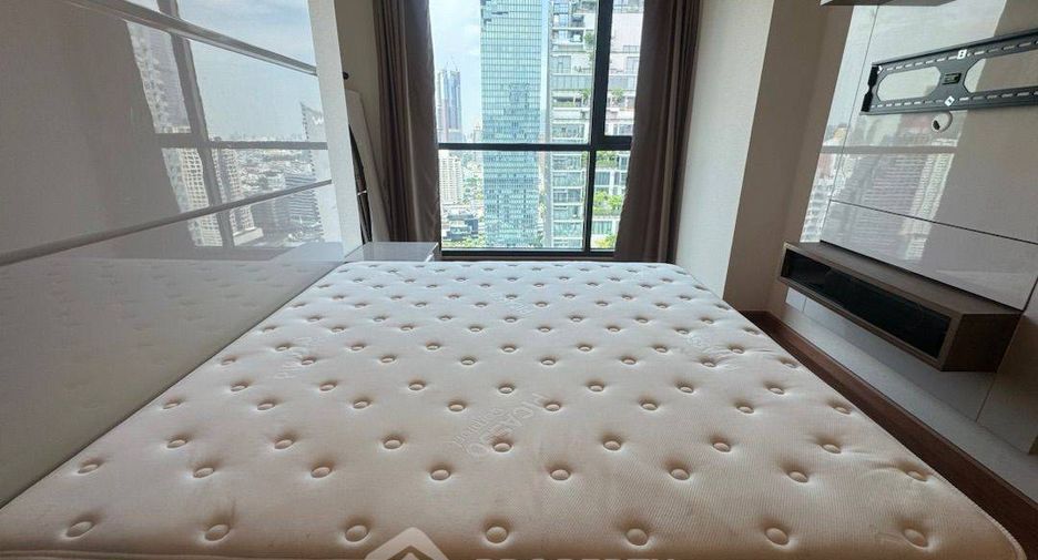 À louer et à vendre 1 chambre condo à Sathon, Bangkok