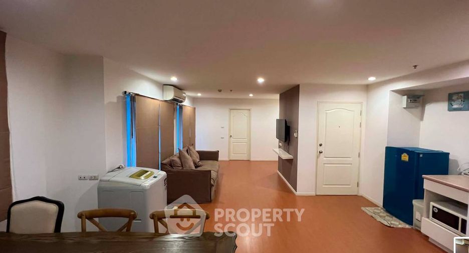 For sale 2 ベッドルーム condo in Bang Lamung, Chonburi