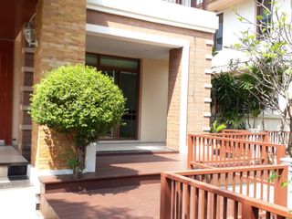 出租 和 出售 4 卧室 独立屋 在 Suan Luang, 曼谷