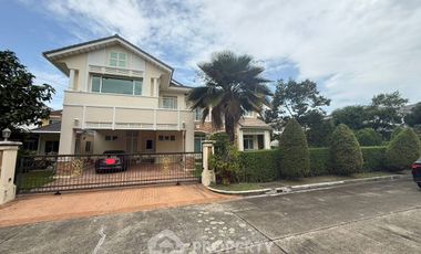 For sale 4 bedrooms house in Lat Krabang, Bangkok