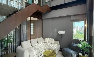 À vendre 2 chambres condo à Khlong Toei, Bangkok