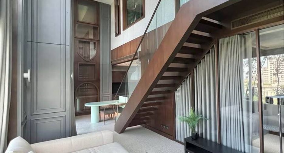 À vendre 2 chambres condo à Khlong Toei, Bangkok
