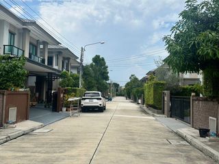 出售 3 卧室 独立屋 在 Bang Phli, Samut Prakan