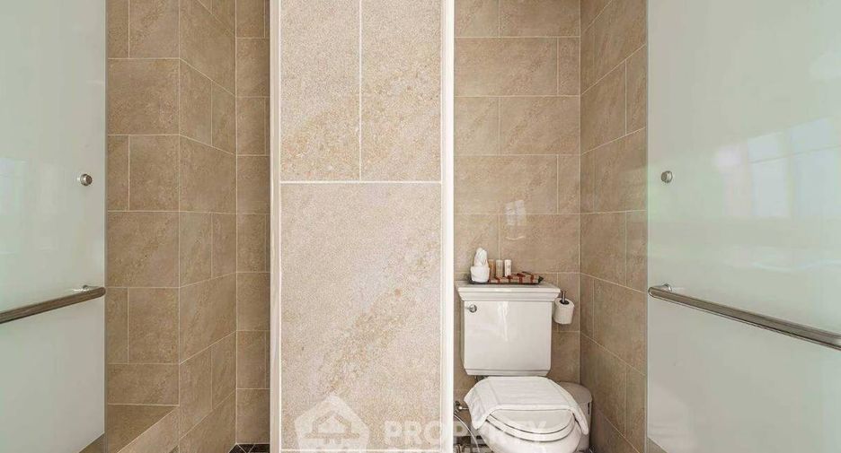 For sale 2 bedrooms condo in Jomtien, Pattaya