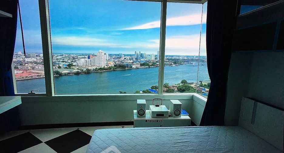 For sale 3 bedrooms condo in Bang Kho Laem, Bangkok