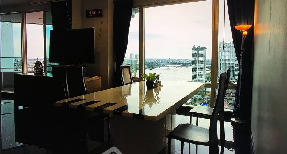 For sale 3 bedrooms condo in Bang Kho Laem, Bangkok