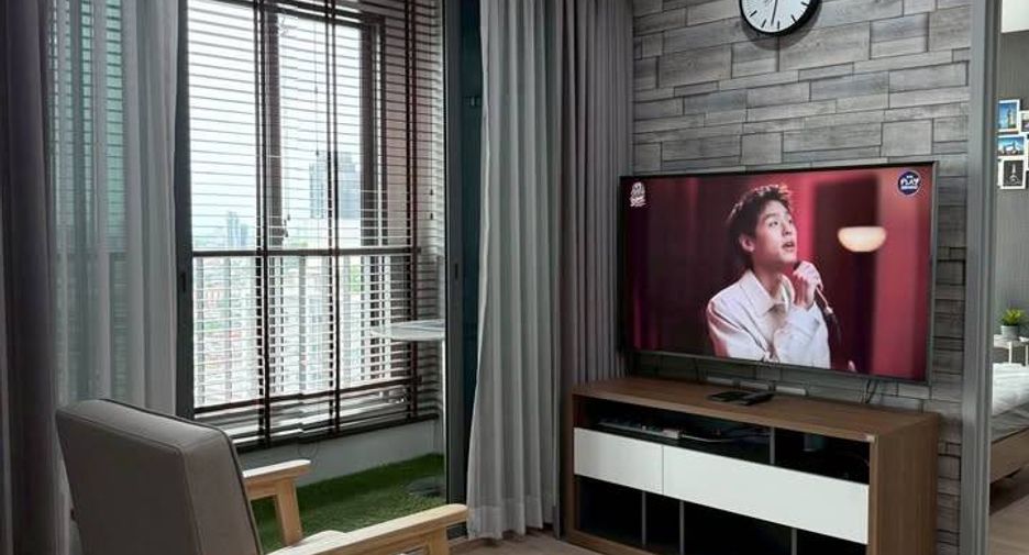 For sale 2 bedrooms condo in Thon Buri, Bangkok