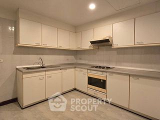 Condo en venta de 2 habitaciones en Yan Nawa, Bangkok