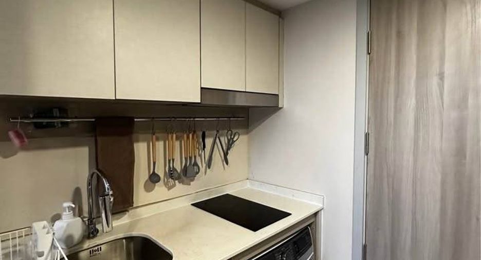 Condo en venta de 1 habitaciones en Sathon, Bangkok