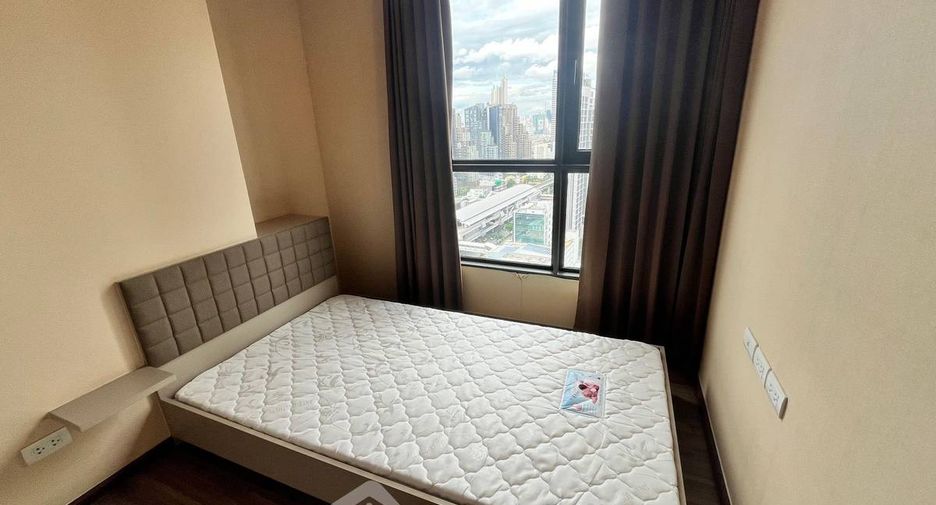 Wohnung zum Kauf mit 2 Zimmer in Khlong San, Bangkok