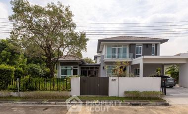 Casa en venta de 4 habitaciones en Bang Bon, Bangkok
