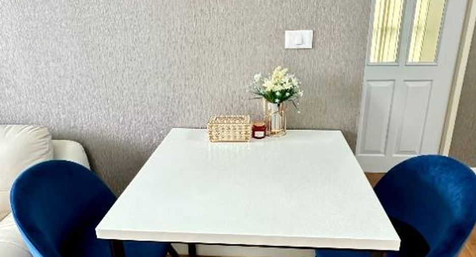 For sale 1 bed condo in Khlong Toei, Bangkok