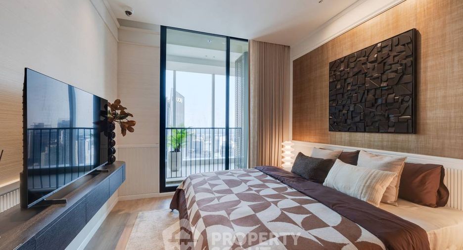 For sale 3 bedrooms condo in Khlong Toei, Bangkok