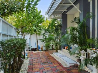 À vendre 2 chambres maison à Lat Krabang, Bangkok