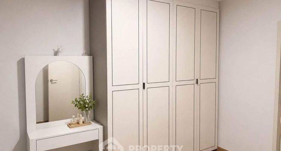 For sale 3 bedrooms townhouse in Bang Kapi, Bangkok