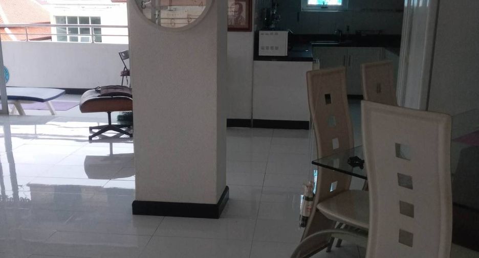 À vendre 2 chambres condo à Bang Lamung, Chonburi