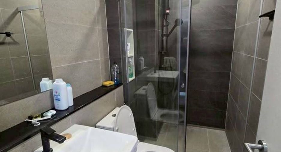 Condo en venta de 2 habitaciones en Phasi Charoen, Bangkok