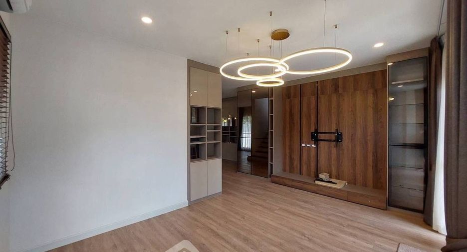 ขาย 4 ห้องนอน บ้านเดี่ยว ใน ทวีวัฒนา, กรุงเทพฯ