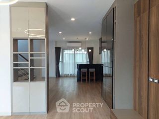 ขาย 4 ห้องนอน บ้านเดี่ยว ใน ทวีวัฒนา, กรุงเทพฯ