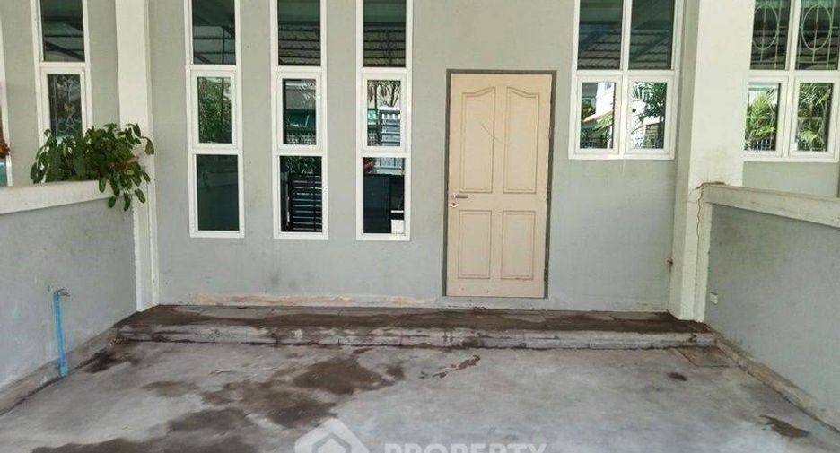 出售 3 卧室 联排别墅 在 Lat Phrao, 曼谷
