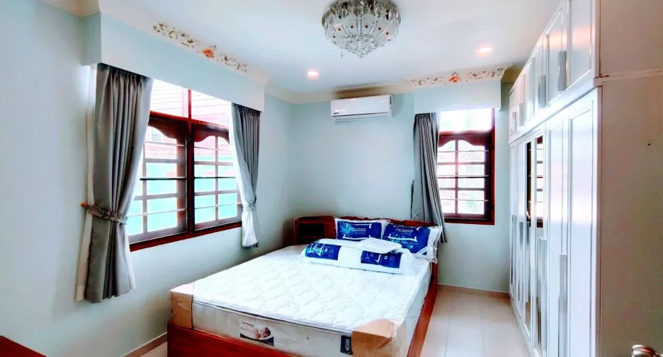 For rent 2 bedrooms house in Mueang Phuket, Phuket