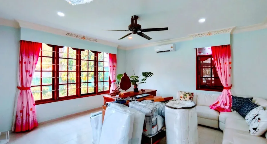 For rent 2 bedrooms house in Mueang Phuket, Phuket