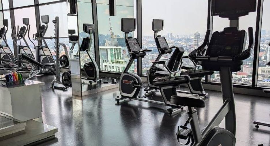 For sale 1 bed condo in Khlong San, Bangkok