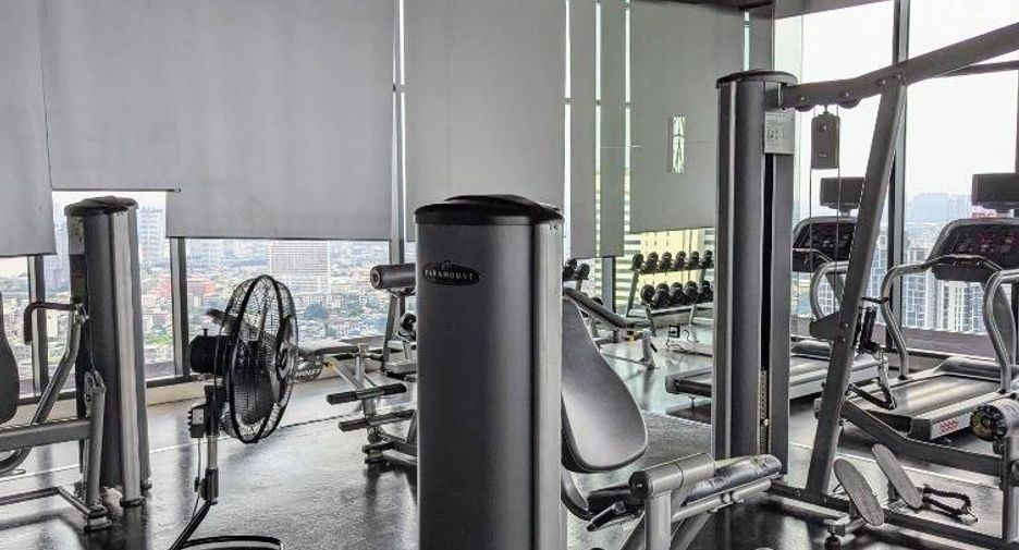 For sale 1 bed condo in Khlong San, Bangkok
