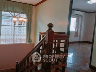 À vendre 3 chambres maison à Bang Khae, Bangkok