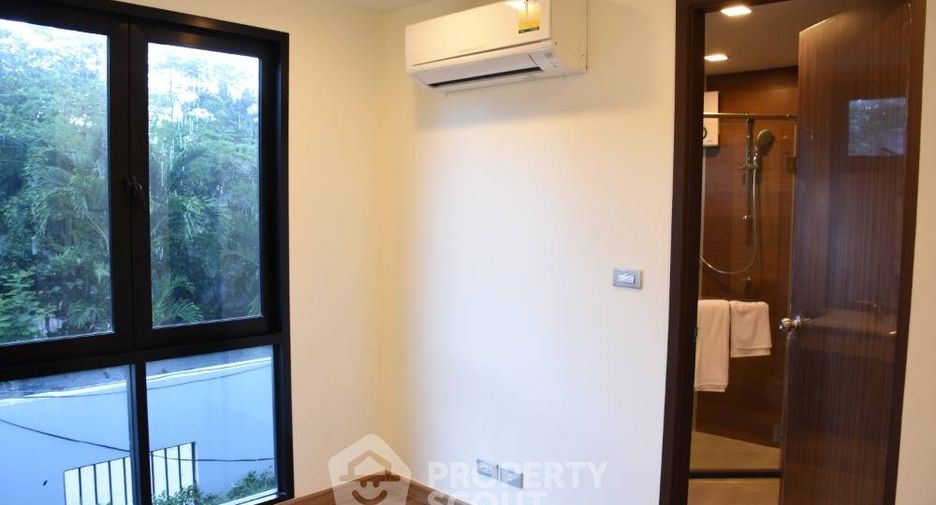 Condo en venta de 3 habitaciones en Prawet, Bangkok