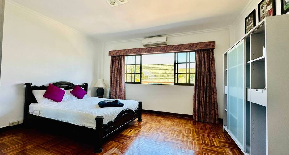 À vendre 7 chambres villa à Bang Lamung, Chonburi