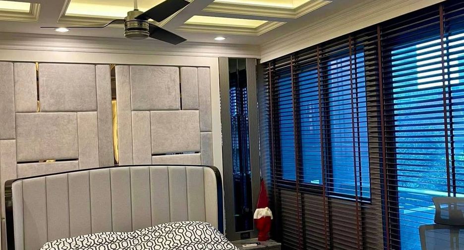 Reihenhaus zur Miete und zum Kauf mit 3 Zimmer in Chatuchak, Bangkok
