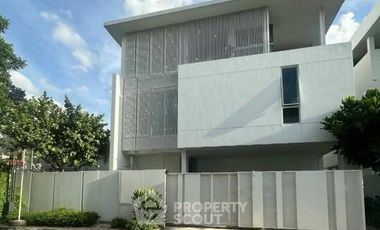 For rent and for sale 4 bedrooms house in Bueng Kum, Bangkok