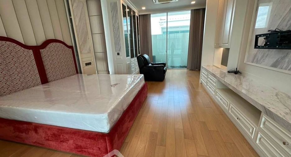 For rent and for sale 4 bedrooms house in Bueng Kum, Bangkok