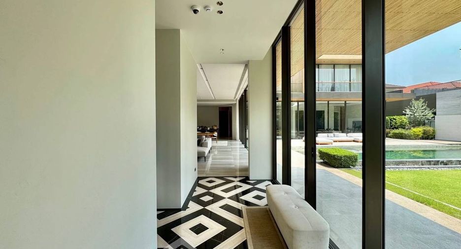 Casa en venta de 5 habitaciones en Bueng Kum, Bangkok