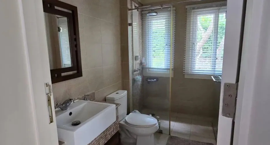 À louer 3 chambres villa à Bang Lamung, Chonburi