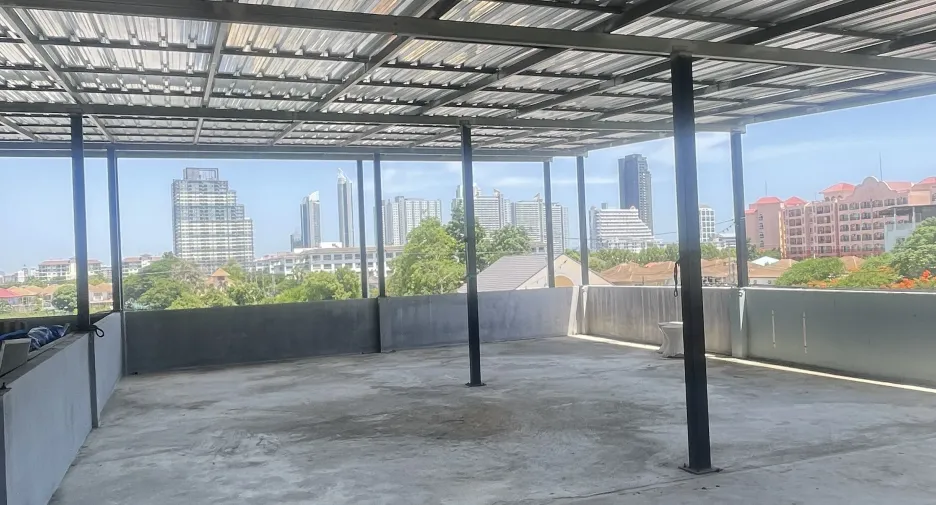 For sale retail Space in Bang Lamung, Chonburi