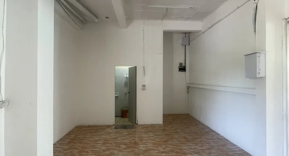 For sale retail Space in Bang Lamung, Chonburi