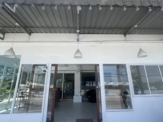 À vendre local commercial à Bang Lamung, Chonburi