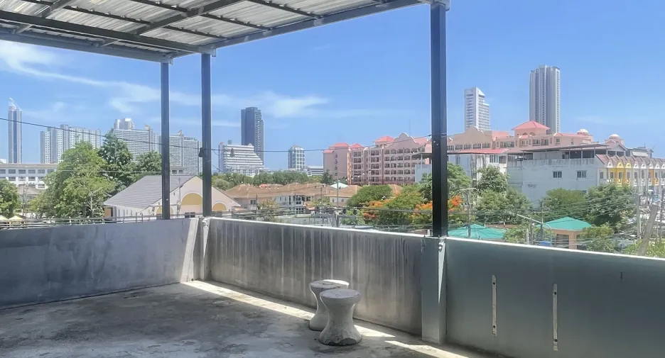 For sale retail Space in Bang Lamung, Chonburi