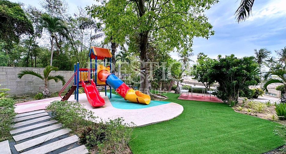 For sale 2 bedrooms condo in Na Jomtien, Pattaya