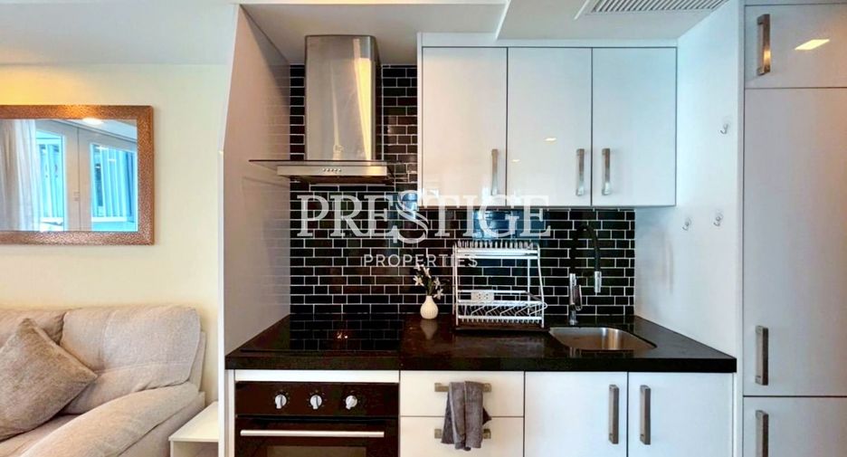 For rent 2 bedrooms condo in Bang Lamung, Chonburi