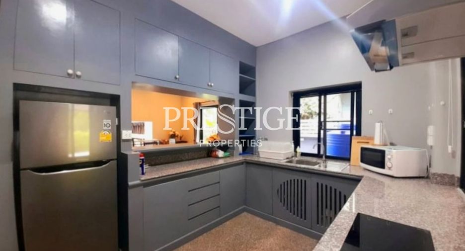 For rent 4 ベッドルーム house in Na Jomtien, Pattaya