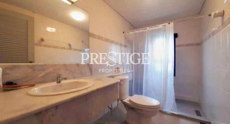 For rent 4 ベッドルーム house in Na Jomtien, Pattaya
