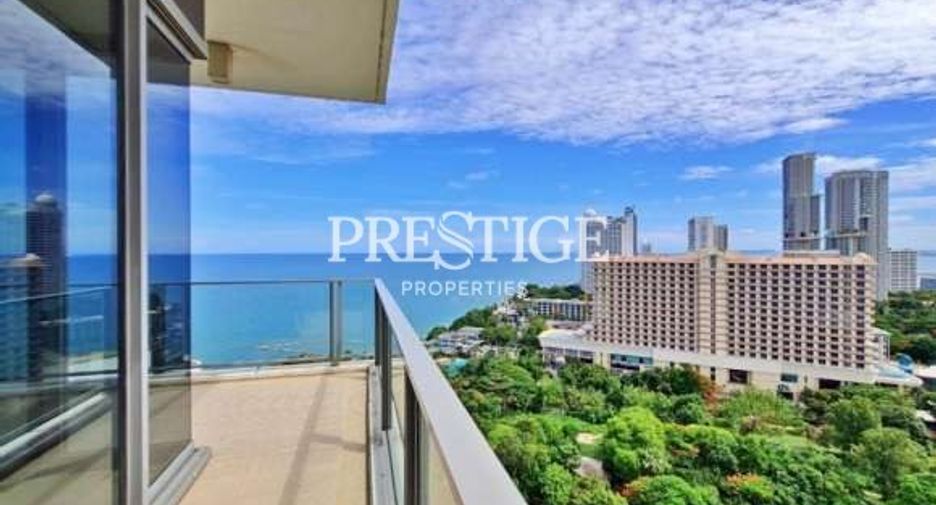 For rent 3 bedrooms condo in Bang Lamung, Chonburi