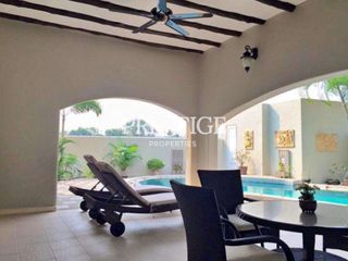 Haus zur Miete mit 4 Zimmer in Bang Lamung, Chonburi