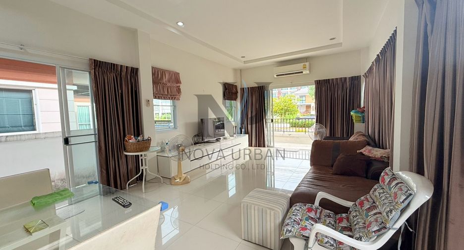Villa zum Kauf mit 3 Zimmer in Bang Saray, Pattaya