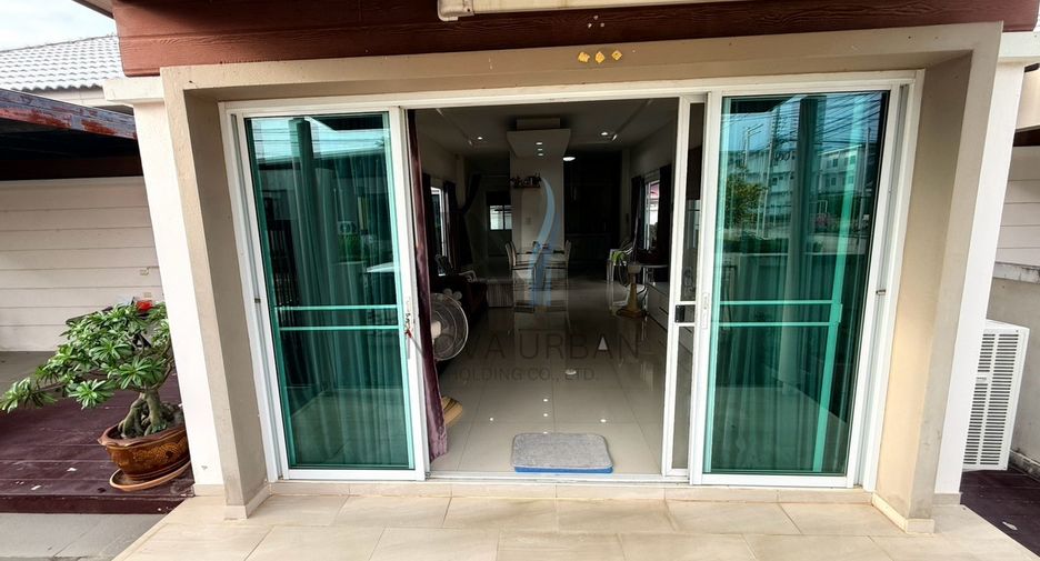 Villa zum Kauf mit 3 Zimmer in Bang Saray, Pattaya