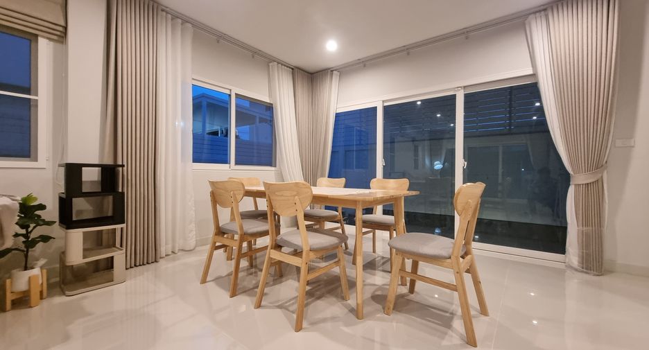 For sale そして for rent 3 ベッドルーム townhouse in Mueang Phuket, Phuket